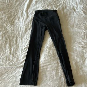 Lululemon black Capri leggings size 2